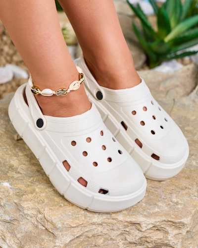 Royalfashion Șlapi de damă crem cu ornament ajurat Mightty