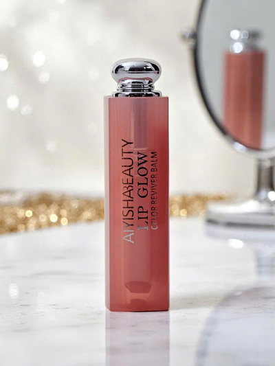 Balsam de buze hidratant în nuanța Powder Pink