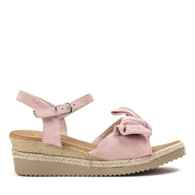 Różowe sandały z kokardką na niskiej koturnie Moca - Obuwie