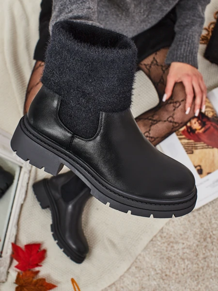 Botine de damă din piele ecologică cu blană Kesy