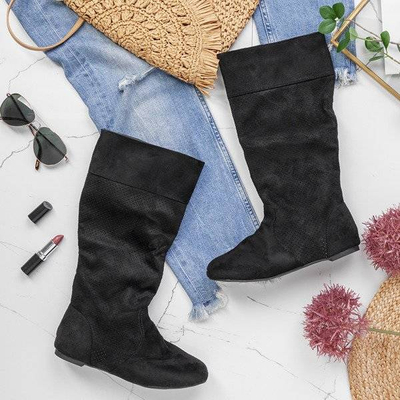 Czarne kozaki z ażurową cholewką Marira - Obuwie