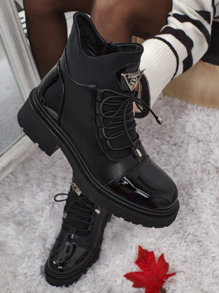 Botine de damă Elisse din piele ecologică cu șireturi