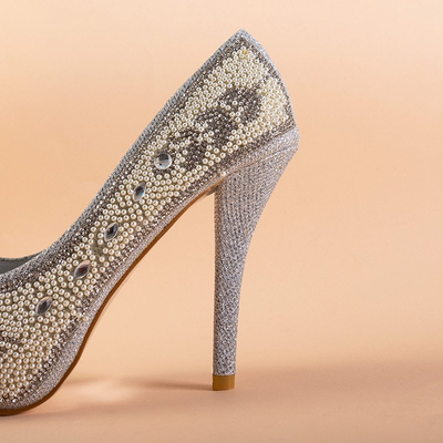 Pompele argintii strălucitoare pe toc stiletto Marni - Pantofi