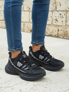 negru