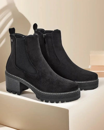 Bocanci pentru femei din eco-suede Royalfashion pe un suport Segori