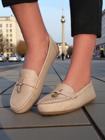 Mocasi mat ale femeilor Royalfashion Timmone