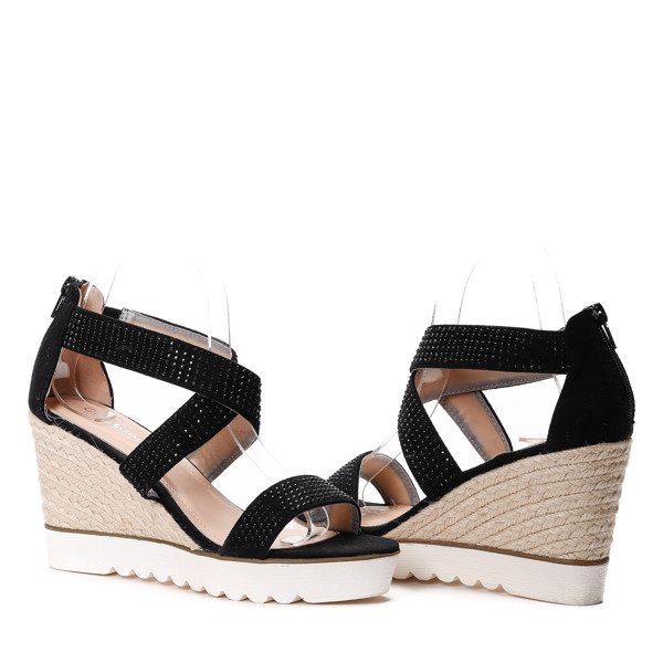 Czarne sandały na koturnie z cyrkoniami Chika- Obuwie