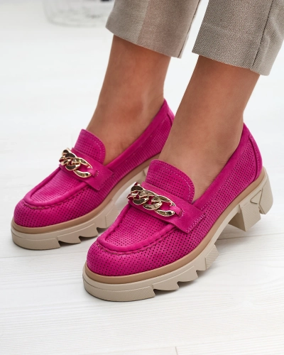 Royalfashion Mocasini din eco-suede cu ornament auriu în fucsia Zaffix
