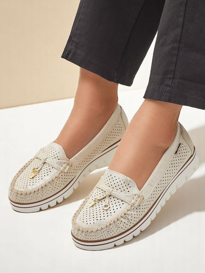 Mocasinile perforate pentru femei Royalfashion Elissas