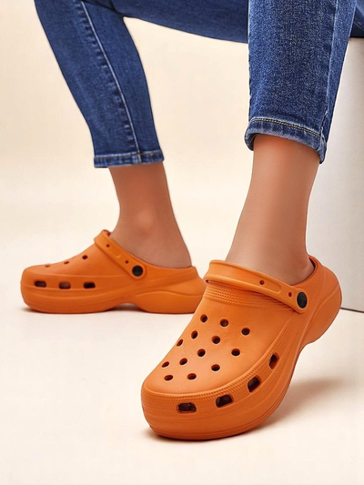 Royalfashion Sandale din cauciuc perforate pentru femei Dellosa