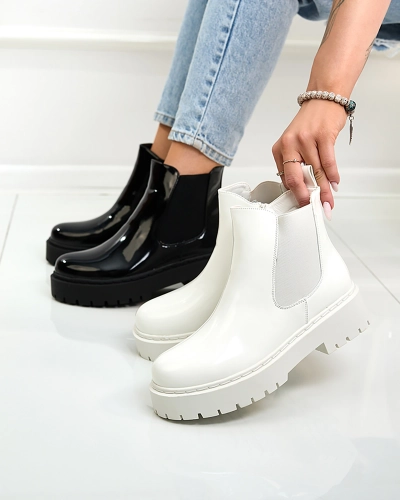 Royalfashion Cizme albe lăcuite fără toc pentru femei Glossy Chic