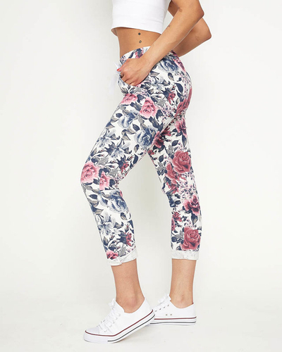 Pantaloni albi de damă cu flori maro - Îmbrăcăminte