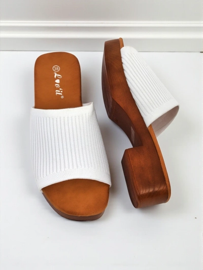 Royalfashion Damskie klapki na niskim obcasie Ribbed Grace