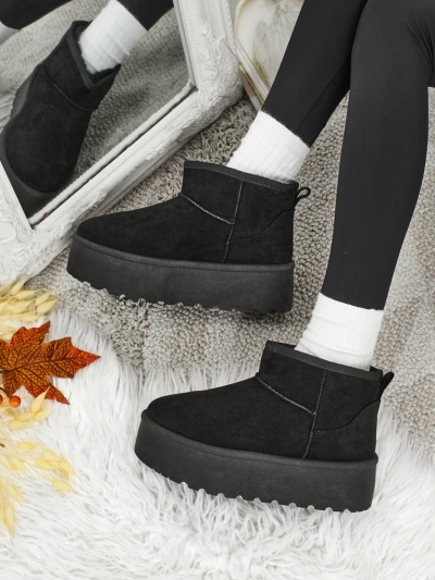 Botine scurte de damă tip snowboots Vespera