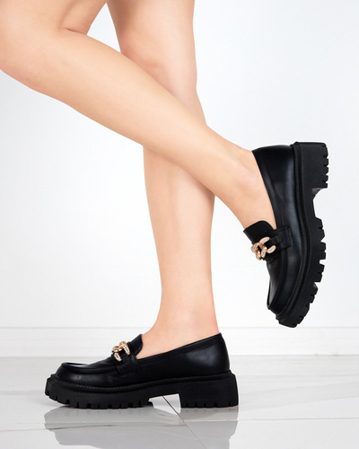 OUTLET Pantofi negri de dama cu lant de aur Chemko- Incaltaminte