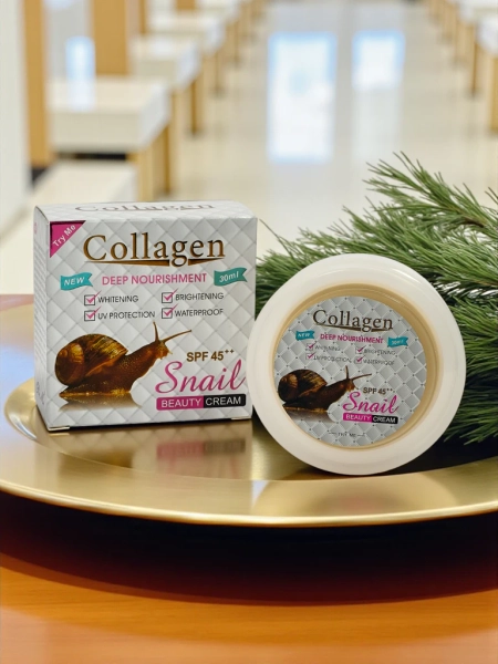 Cremă de față iluminatoare cu colagen și SPF45 - hrănitoare