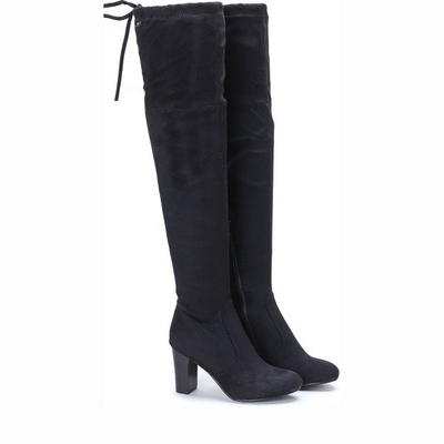 Czarne, długie kozaki na słupku - Obuwie