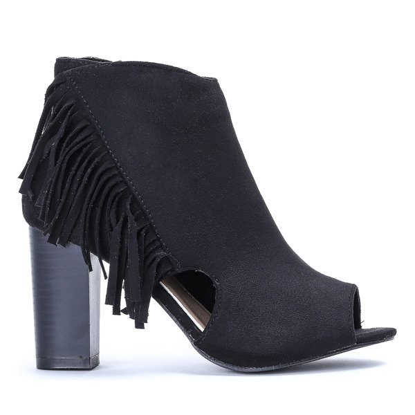 Czarne botki na słupku z wycięciem na nosku Pariea - Obuwie