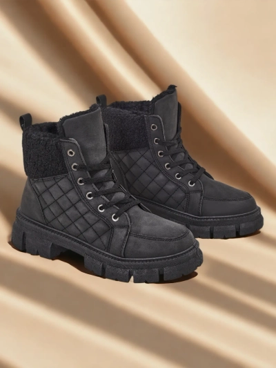 Royalfashion Negru cizme de vânătoare izolate pentru femei Hogenaf