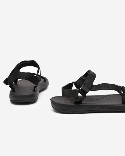 Sandale sport pentru femei cu etichete negre - încălțăminte