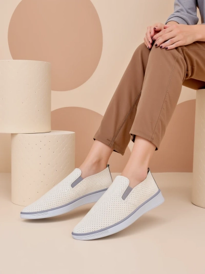 Royalfashion Pantofi sport perforați pentru femei Musio