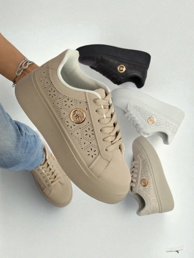 Sneakers de damă cu platformă Callista Royalfashion ecru piele ecologică