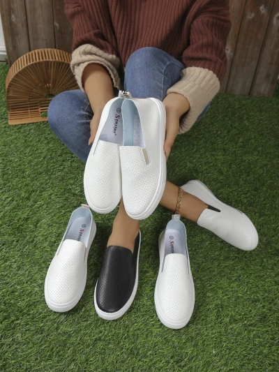 Royalfashion Pantofi slip-on perforați pentru femei Eppes