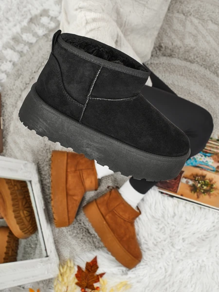 Botine scurte de damă tip snowboots Vespera