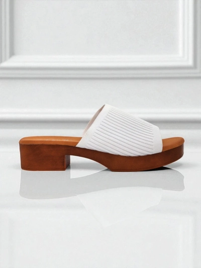 Royalfashion Damskie klapki na niskim obcasie Ribbed Grace