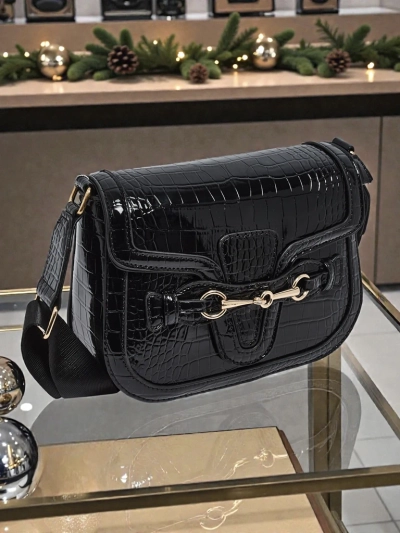 Torebă mică de damă lăcuită din piele ecologică Lurenn