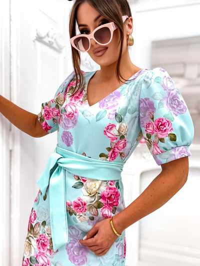 Rochie de lungime până la genunchi Royalfashion pentru femei, cu mâneci scurte bufante și o curea cu trandafiri frumoși