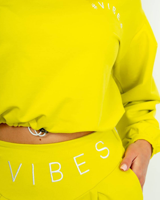 Set de trening sport de damă galben cu un hanorac crop top - Îmbrăcăminte