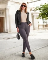 gri porumbel || Gri închis