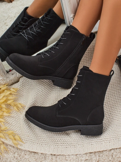 Botine de damă Treviline din piele ecologică mată cu șireturi