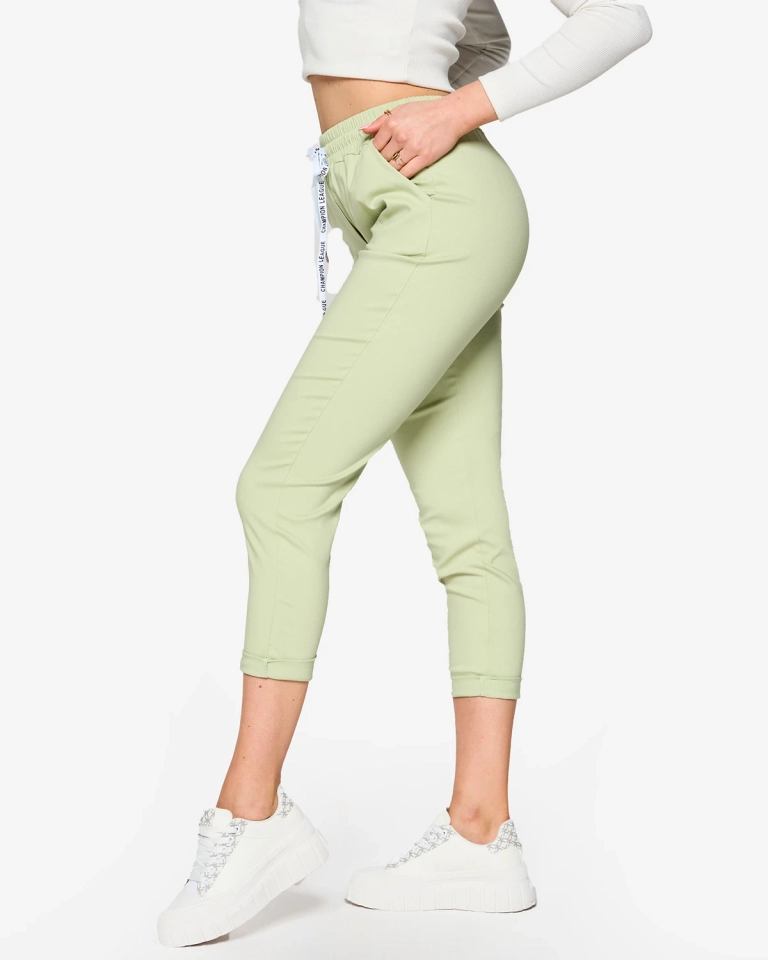 Pantaloni de damă din stofă de culoare mentă- Îmbrăcăminte