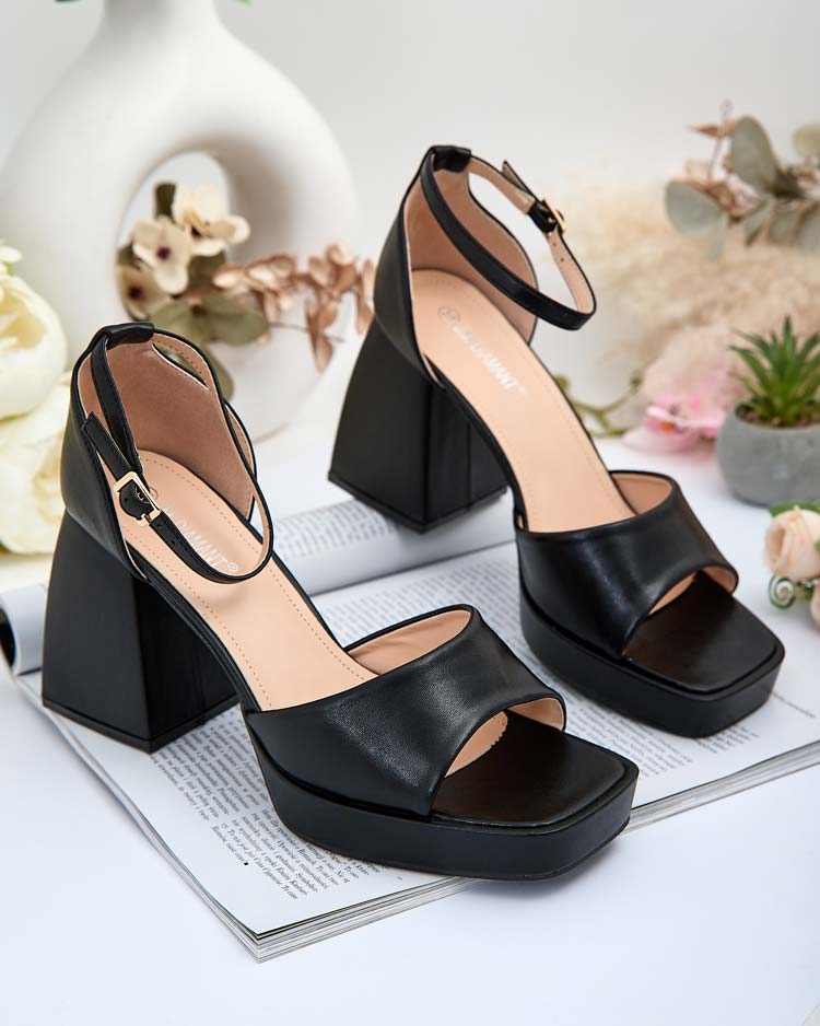 Royalfashion Sandale cu baretă pentru femei Linn