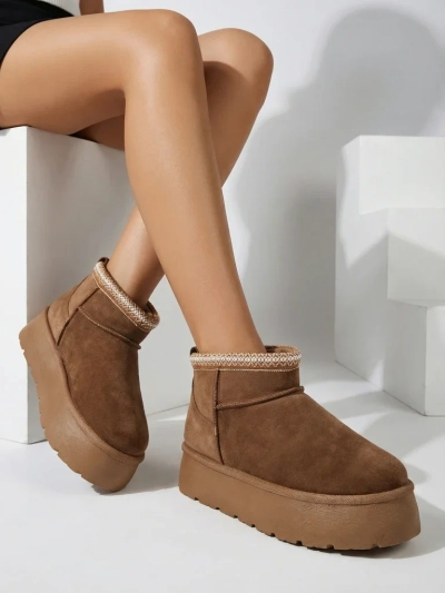 Royalfashion Cizme scurte pentru femei a'la cizme de zăpadă Xoalla