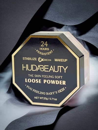 Pudră pulbere liberă cu efect de finisaj natural