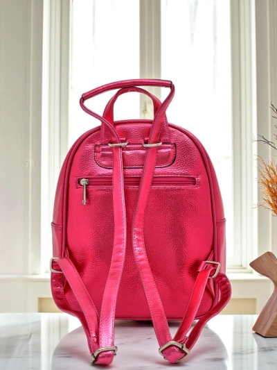 Royalfashion Rucsac de damă din piele ecologică cu dungi metalice Metallic Stripes
