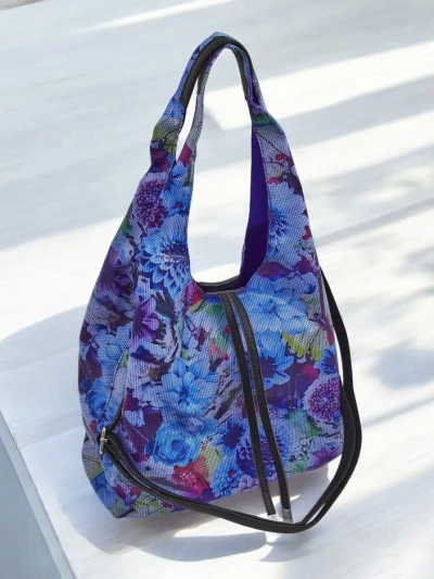 Royalfashion Geantă mare din țesătură florală cu un pouch cosmetic și închidere magnetică