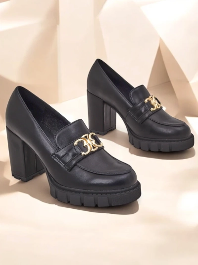 Zapatos de salón de mujer Nero Aurora con tacón de bloque y hebilla dorada, piel ecológica