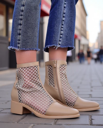 Royalfashion Botine pentru femei cu lucrături deschise pe toc mic Rowices