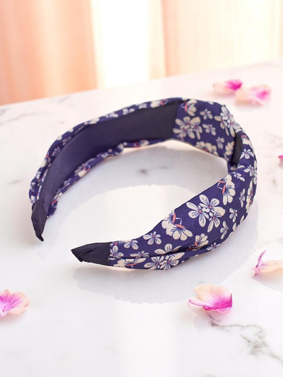 Royalfashion Bentită de păr cu model floral împletit Florinda