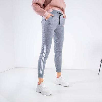 Treninguri de culoare gri deschis cu dungi - Îmbrăcăminte