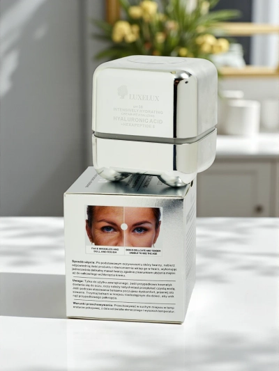 Crema Aurelia Luxelux Hyaluron SPF30 Cremă Hidratantă Revitalizantă 50g