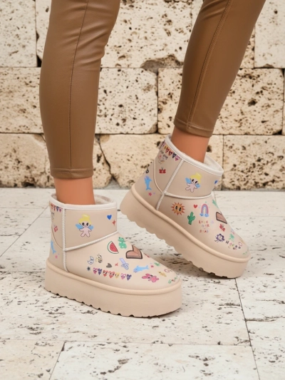 Callisto Angelico Insulated Shoes with Children's Drawings on Beige Platform