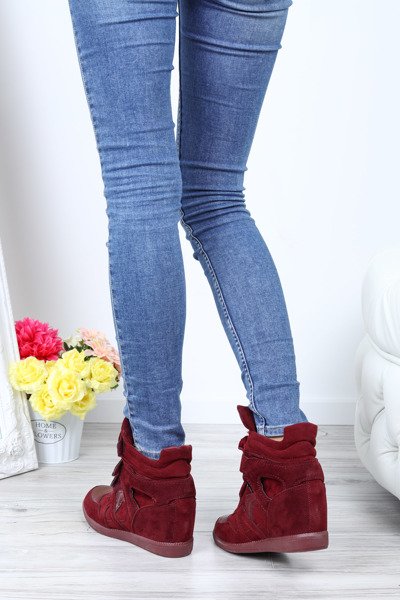 Bordowe sneakersy na krytym koturnie Jana- Obuwie