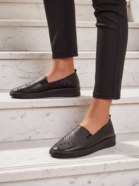 Eleganță Neagră Icoană