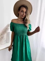 verde închis