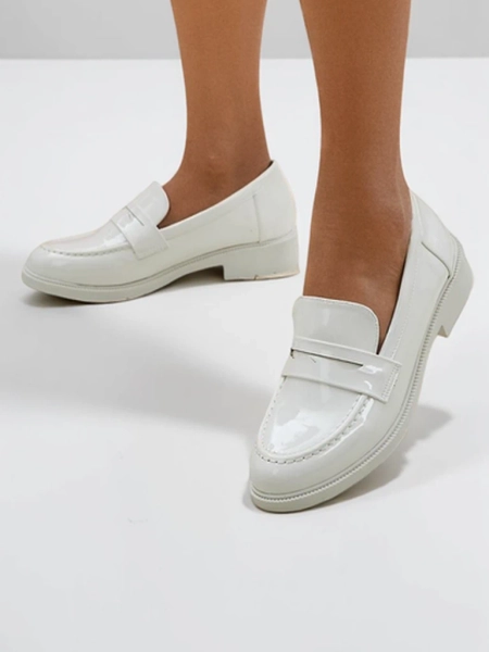 Pantofi loafers de patenta pentru femei Royalfashion Aylay